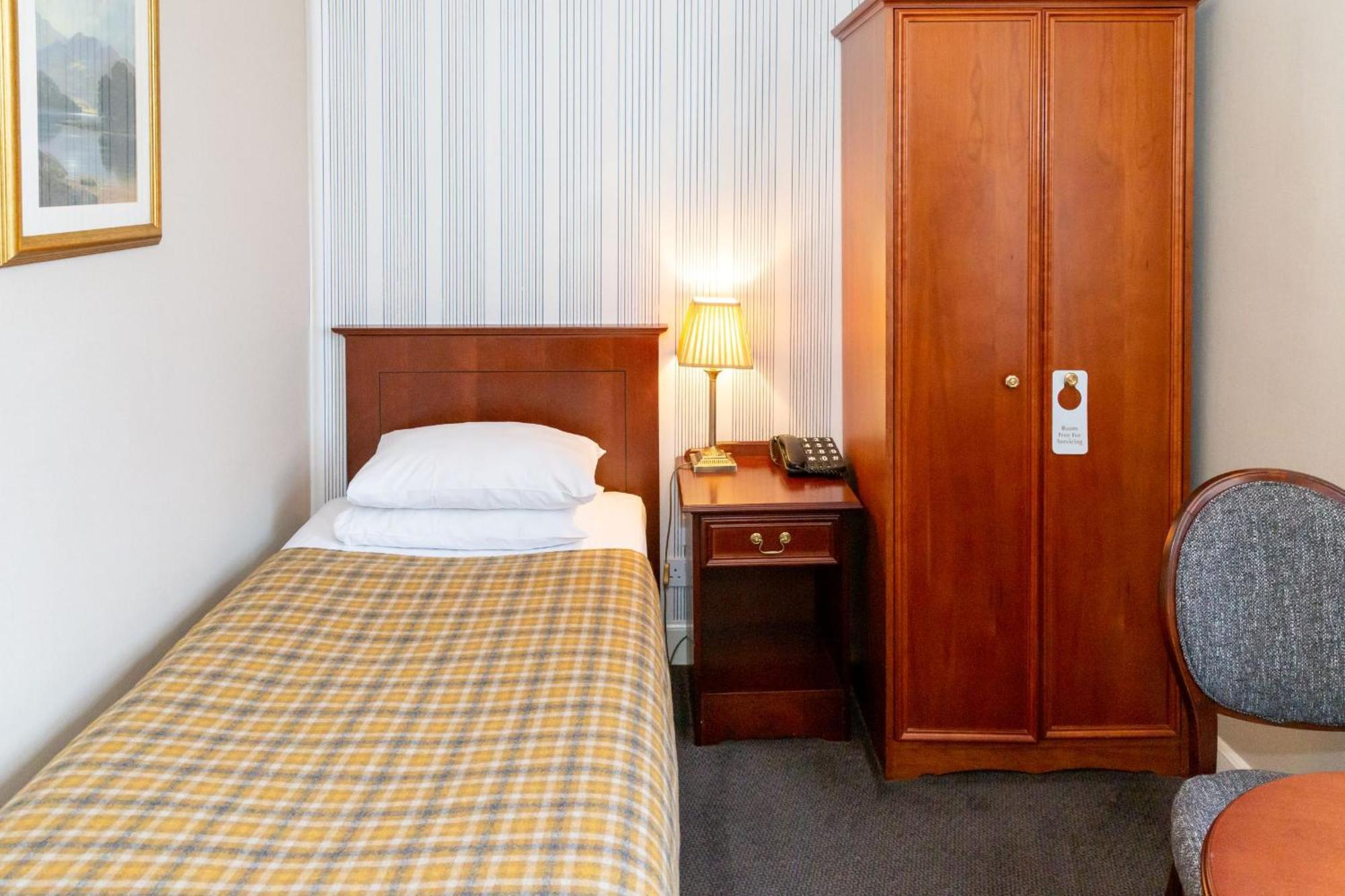 The Royal Hotel Oban Eksteriør billede